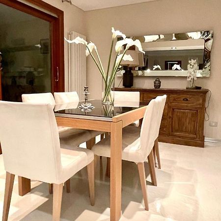 Double A Luxury Apartment 奧爾比亞 外观 照片